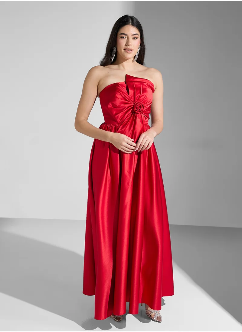 Akadia Fashion rose detailed strapless dress