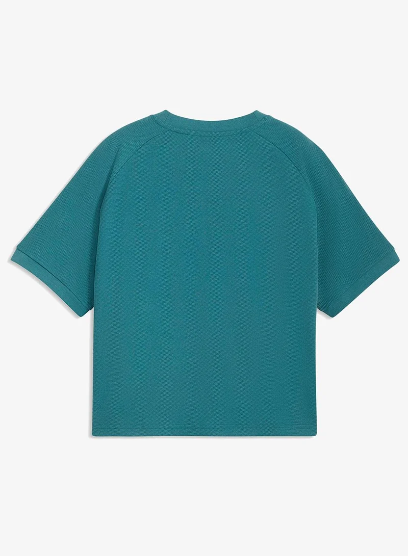 PUMA Classic Relaxed Pinnacle T-Shirt