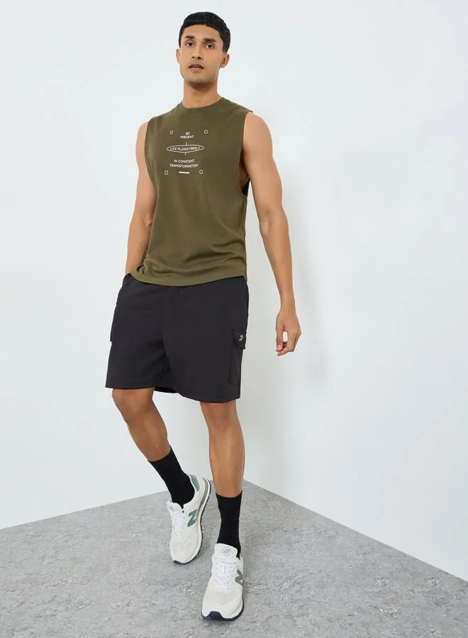 ستايلي اكتيف تيشيرت بلا أكمام بقصة مريحة للرجال