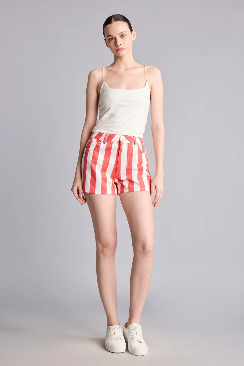 ديفاكتو 100% Cotton Regular Waist Striped Gabardine Shorts