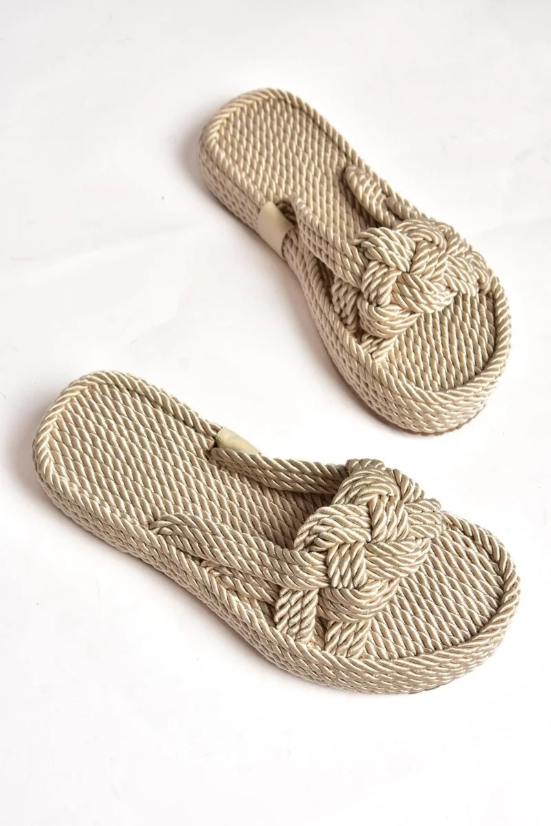 Fox Shoes S596022704 Ten Rope Stringed Straw Slippers
