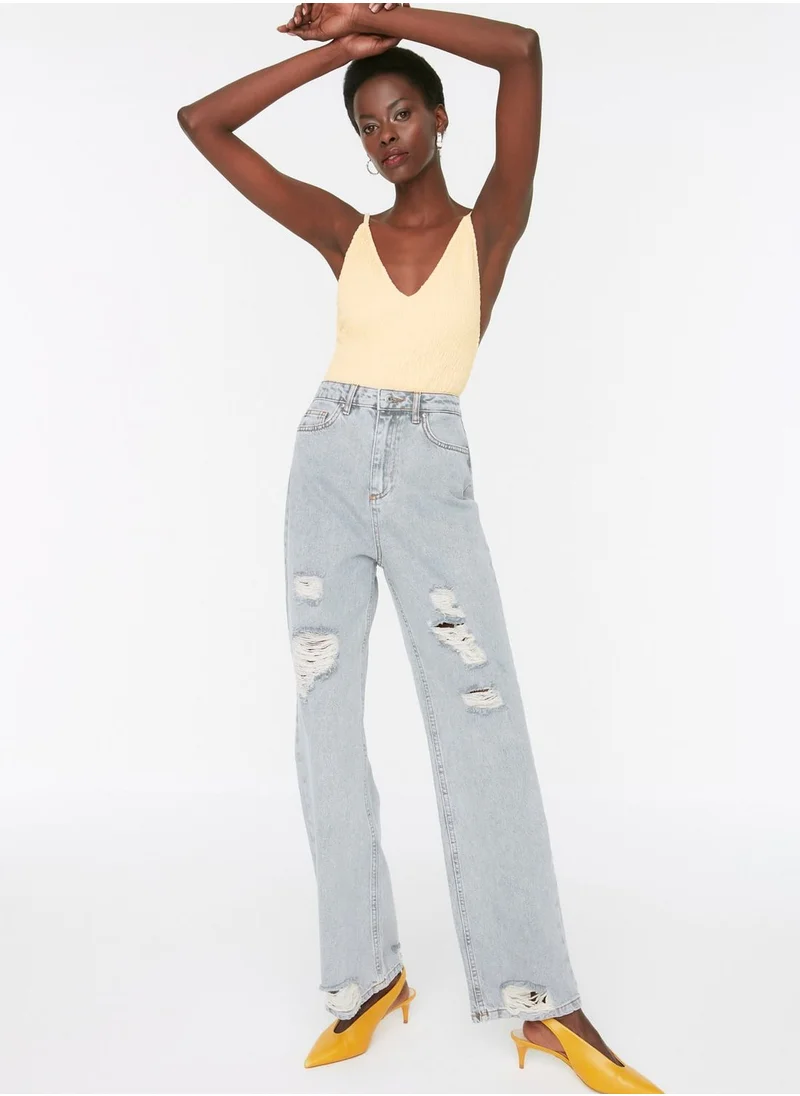 trendyol Ripped Straight Jeans