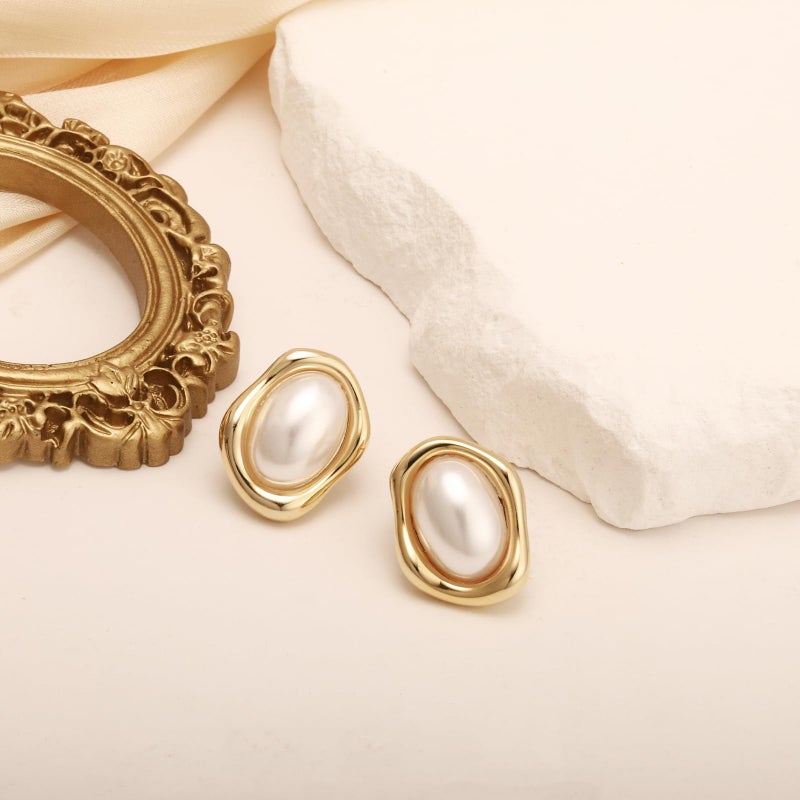 Dckazz Pearl Earrings for Women Chunky Pearl and Gold Earrings for Women Statement Stud Hypoallergenic - Image 5
