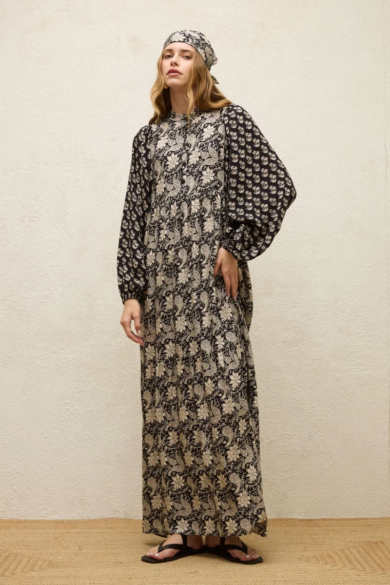 Manuka Viscose Balloon Sleeve Dress Carmine