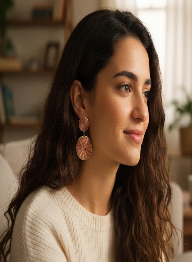تتش ستون أقراط Touchstone Tribal Boho Chic Bohemian Mandala كبيرة مستديرة الشكل منسوجة على شكل سلة، مصنوعة من أسلاك دقيقة متعددة ومتحدة المركز بألوان ذهبية ونحاسية عتيقة للنساء. - Image 4