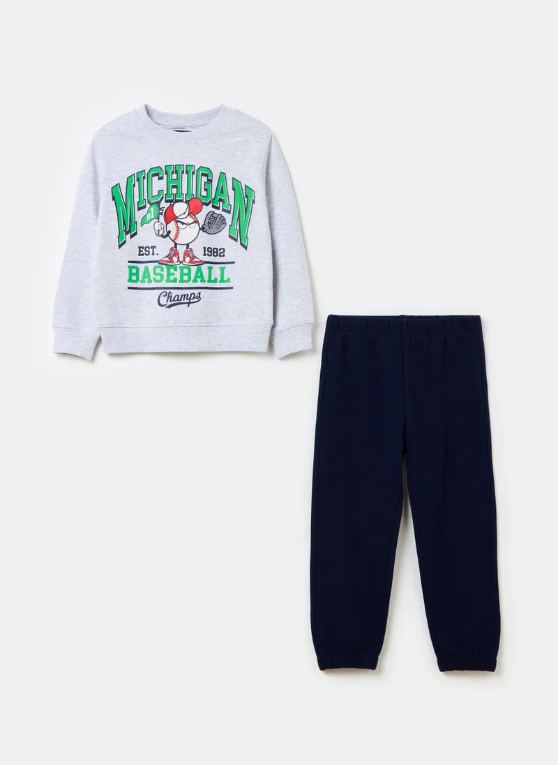 او في اس French terry jogging set with print