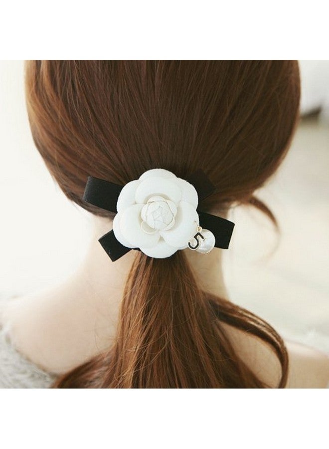 ميليويش حامل ذيل حصان مرن من Meilliwish Flower Noble Hair (B67) (أبيض) - Image 2