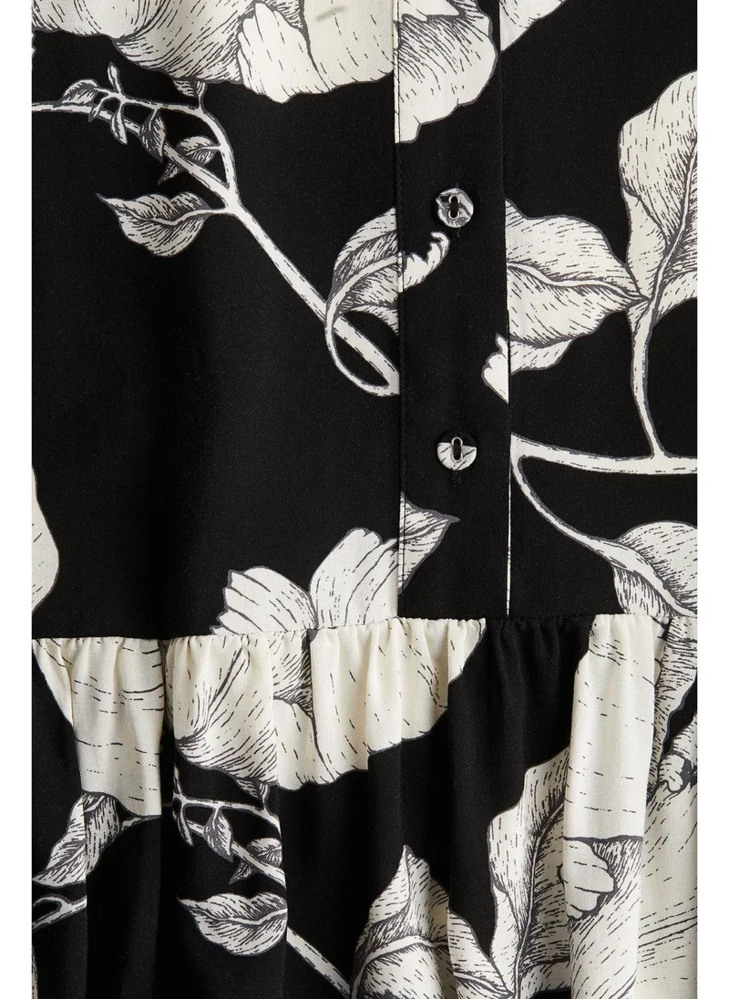 H&M Patterned viscose dress