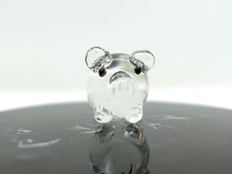 Sansukjai Tiny Pig Miniature Glass Figurine â€“ Handmade Blown Glass Animal â€“ Cute Collectible Pig Sculpture â€“ Fairy Garden Pet DÃ©cor Gift (Clear Cute) - Image 3