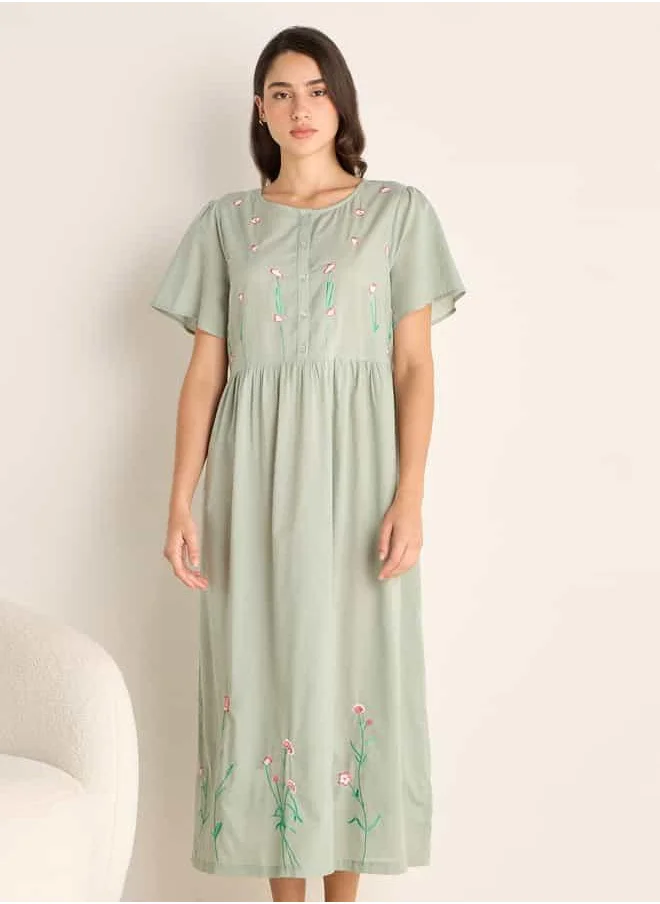 فاف Embroidered Night Dress with Round Neck and Short Sleeves