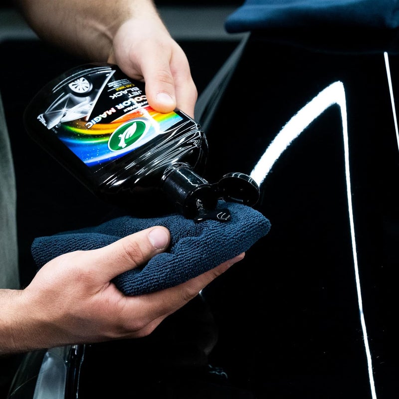 TurtleWax Turtle Wax Colour Magic, Colour Restoring Car Polish, 500ml, Pack of 1, Black, Minor Car Scratch Remover, Easy to Use, Enhances Car's Colour, Providing Long Lasting Protection and Showroom Shine - Image 3