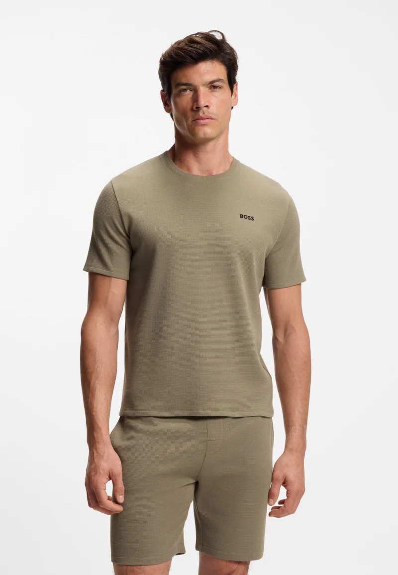 بوس تيشيرت بيجاما قطني مطرز بشعار