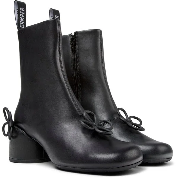 كامبر بوت نسائي للكاحل أسود