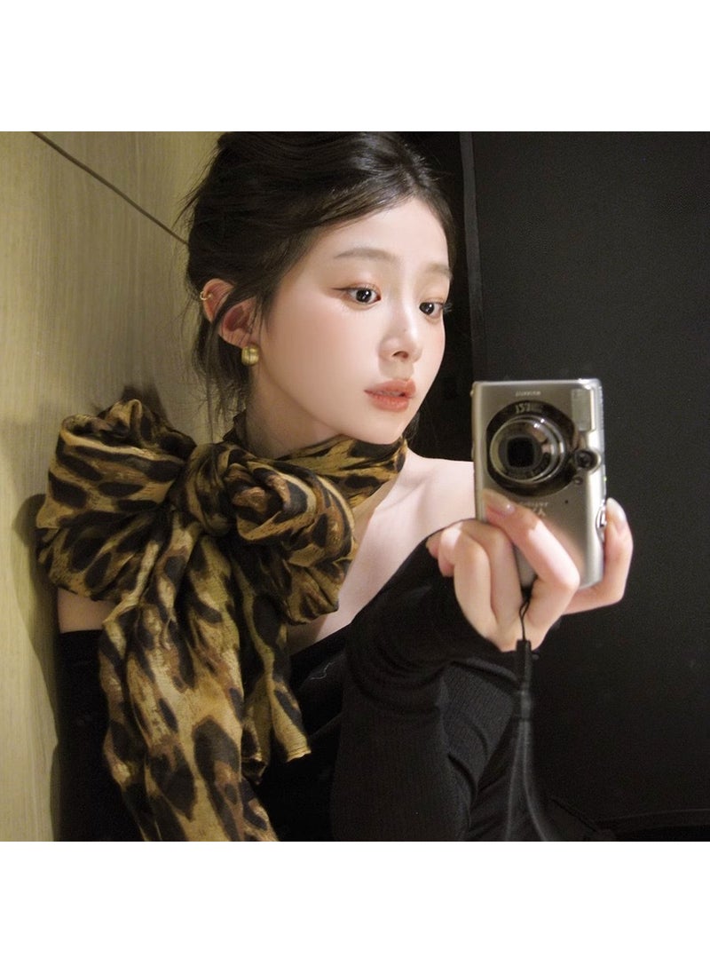 Generic New Qianxi Spicy Girl Style Long Scarf Voile Square Round Same As Womens Niche Design Sweet Cool Vintage Leopard Slips Silk Sca Leopard print 