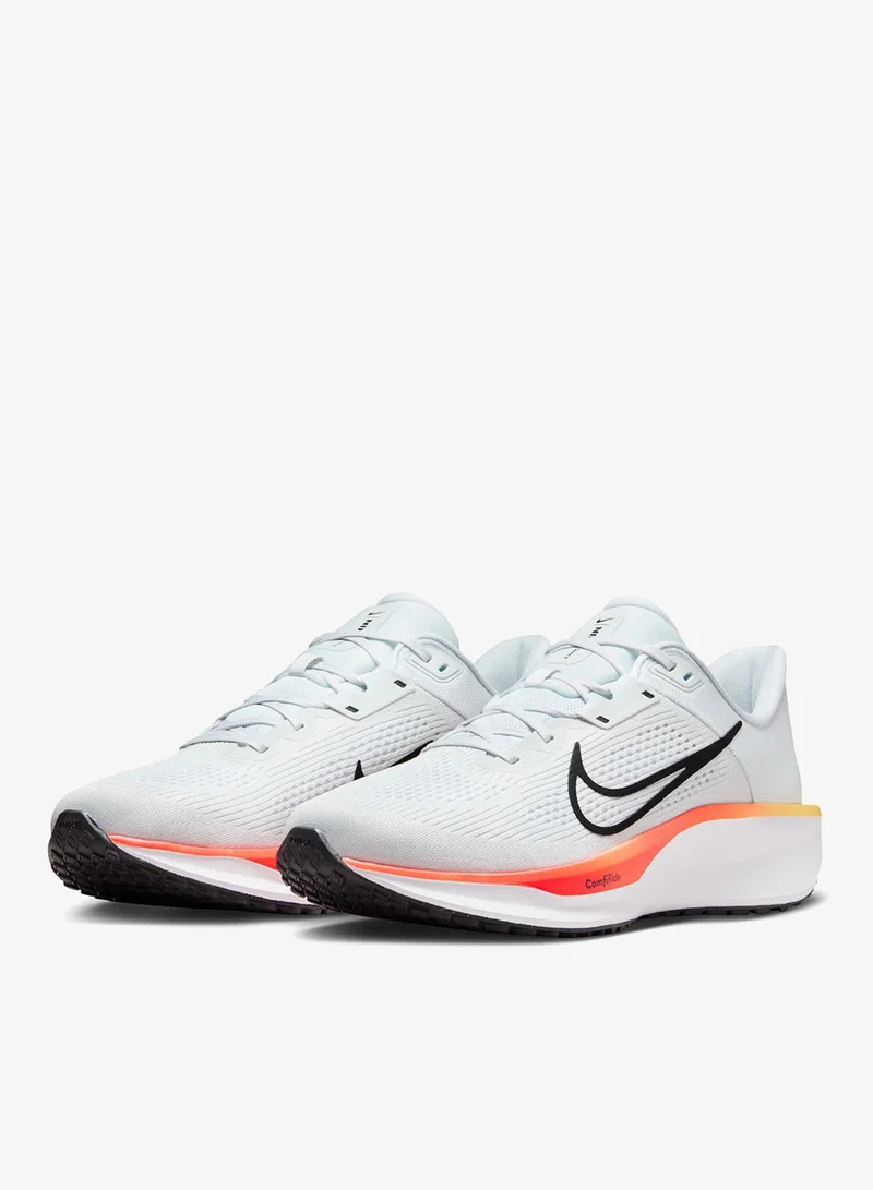 Nike Quest 6