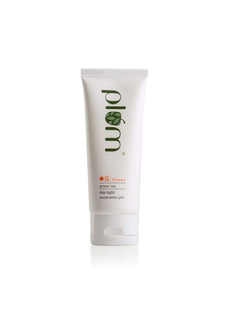 Plum - Green Tea Daylight Sunscreen Gel SPF 35 For Oily Acne Prone Skin 50ml - Image 1