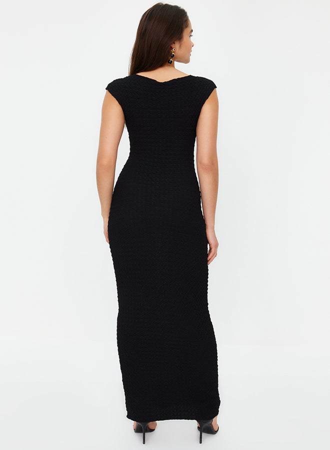 trendyol Black Textured Fabric Fitted Moon Sleeve Knitted Stretchy Midi Pencil Dress - Image 5