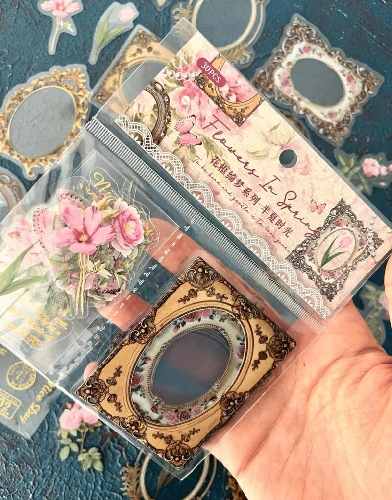 Kağıt Gemi Dükkan Flowers In Spring Series Pink Color Photo Frame with Flower Pattern 30 Transparent Pet Stickers