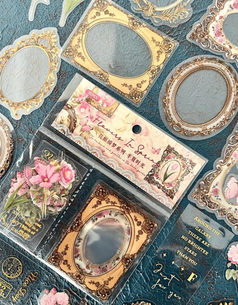Kağıt Gemi Dükkan Flowers In Spring Series Pink Color Photo Frame with Flower Pattern 30 Transparent Pet Stickers