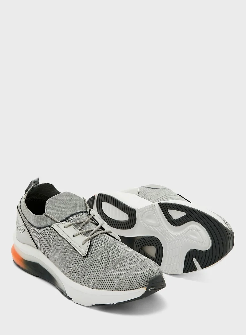 Yuki Dominic Knitted Sneakers
