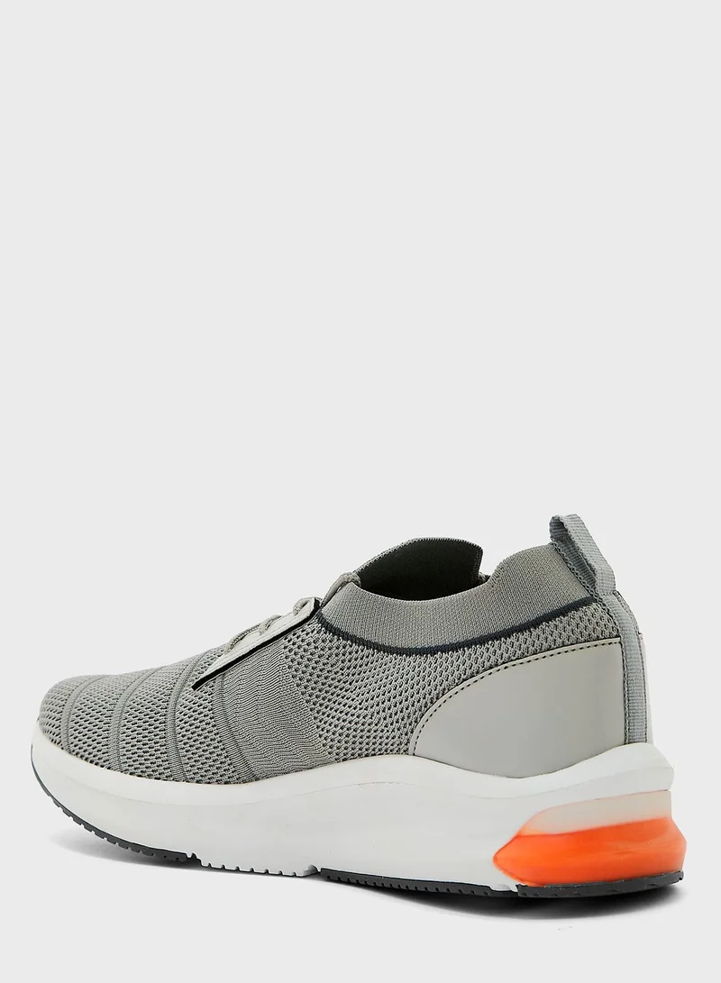 Yuki Dominic Knitted Sneakers
