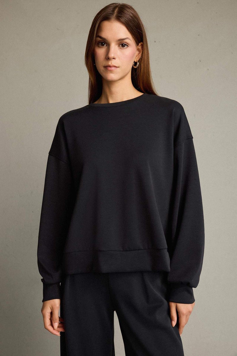DeFacto Sweatshirt - Image 1
