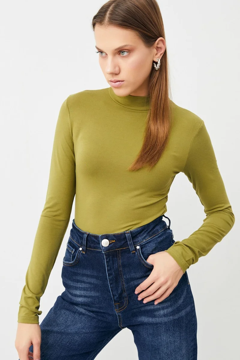 Bipantolon BIPANTOLON Women's Slim Fit Half Turtleneck Bodysuit