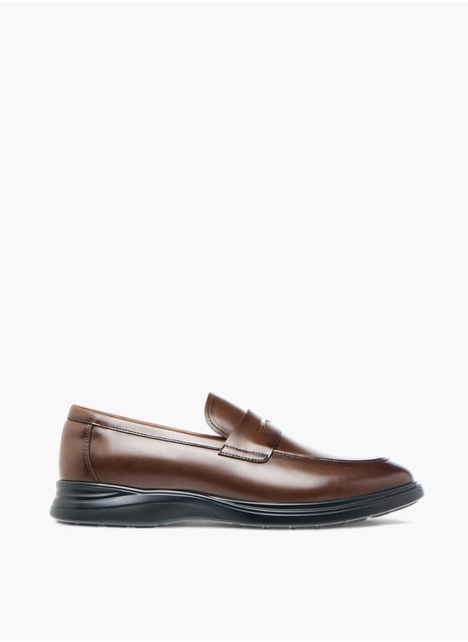 Le Confort Mens Solid Slip-On Loafers With Cutout Detail  - Image 3