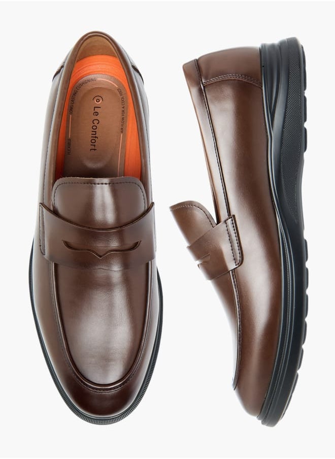 Le Confort Mens Solid Slip-On Loafers With Cutout Detail  - Image 2