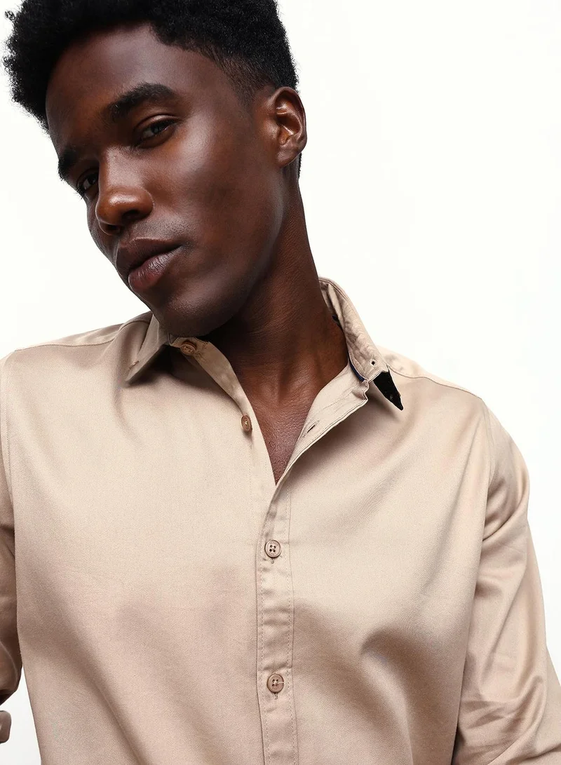 Dennis Lingo Men's Beige Cotton Blend Casual Button Down Regular Fit Shirt