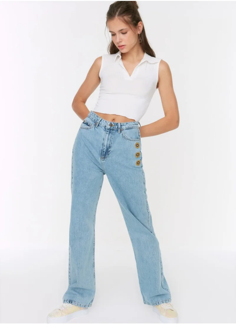 trendyol Embroidered Detail Straight Jeans