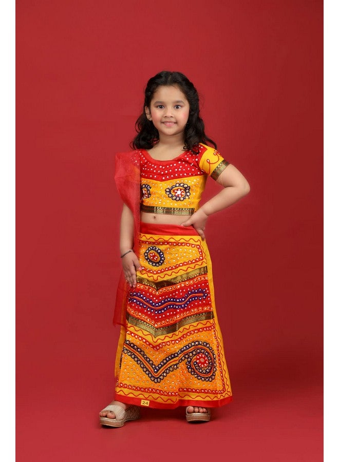 بوك ماي كوستيوم زي تنكري هندي تقليدي من BookMyCostume رادا غوجارات غاربا نافراتري للفتيات والنساء - بدون مجوهرات، من عمر 6 إلى 7 سنوات - Image 5