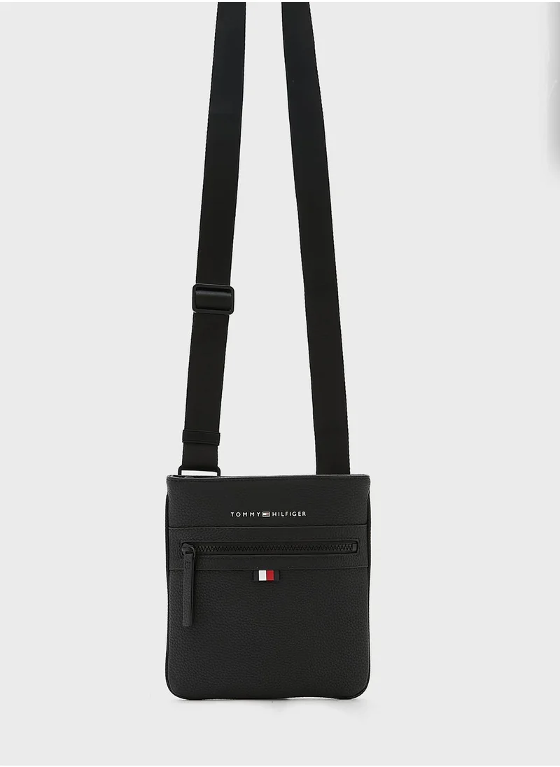 TOMMY JEANS Logo Messenger