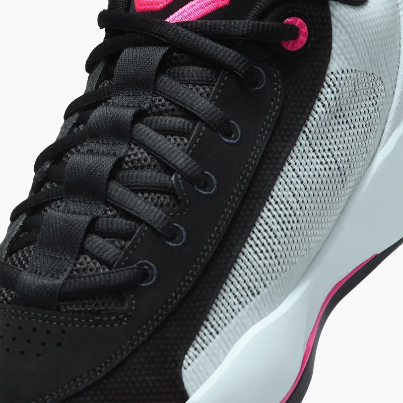 Jordan Men's Luka .77 Basketball Shoes