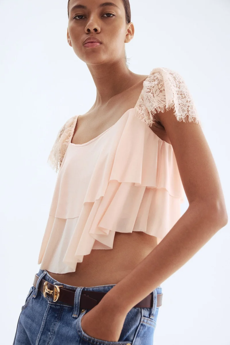 اتش اند ام بلوزة بأكمام دانتيل