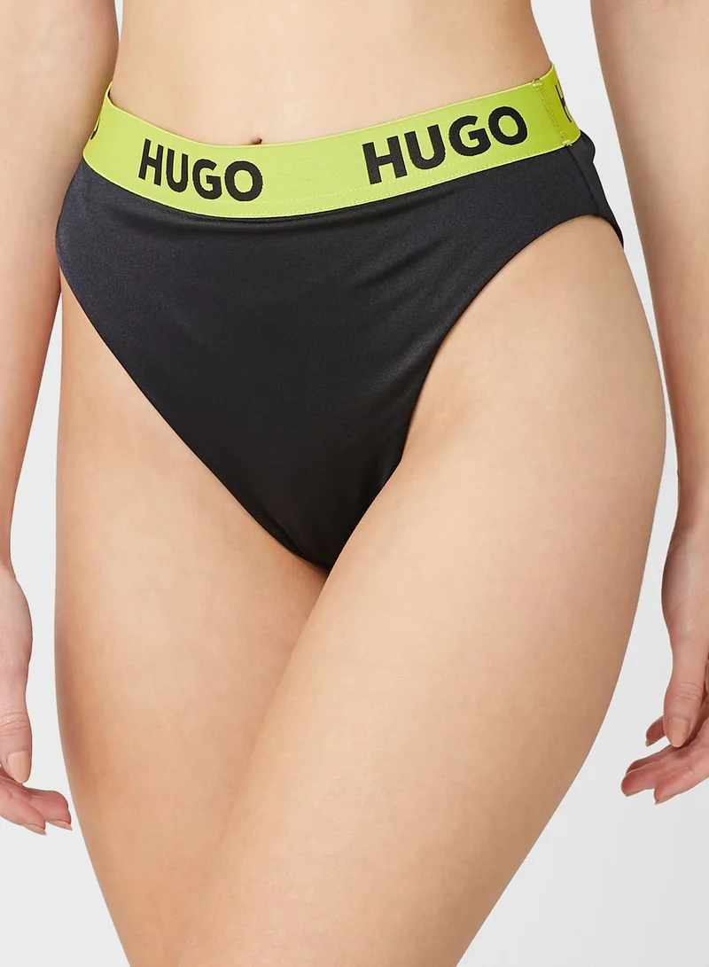 HUGO Logo Band Brief