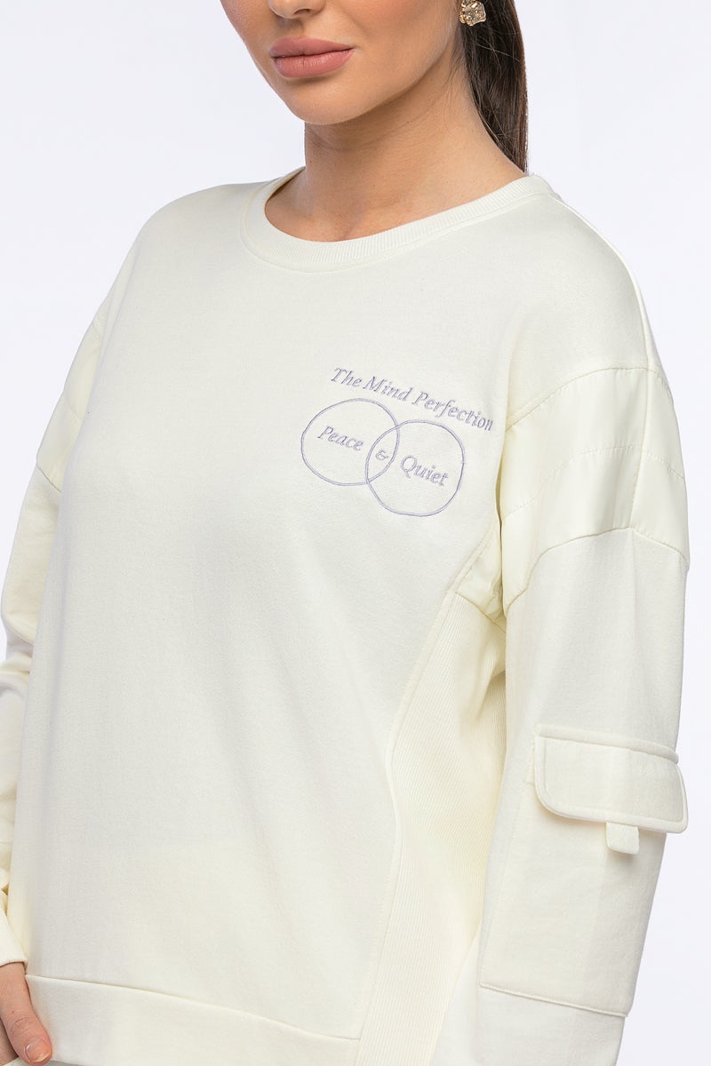 رينا سويت شيرت Peace & Quit مقاس 2XL أبيض فاتح - Image 4