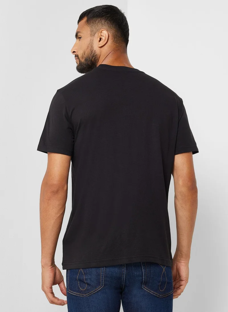 American Eagle Graphic Crew Neck T-Shirt