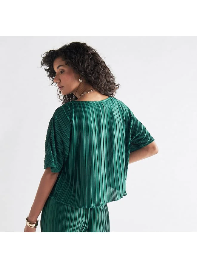 Splash FAV Pleated Top with Short Sleeves and Round Neck