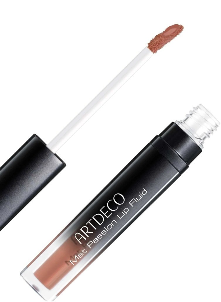 ARTDECO MAT PASSION LIP FLUID NO.55 NUDIST - Creamy liquid lipstick for a matte finish with high coverage  - Image 2