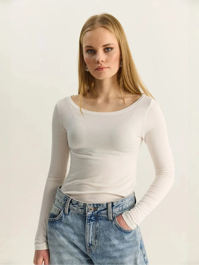 Bianco Lucci White LUCCI Crew Neck Basic Transparent Top for Women | Best Price UAE