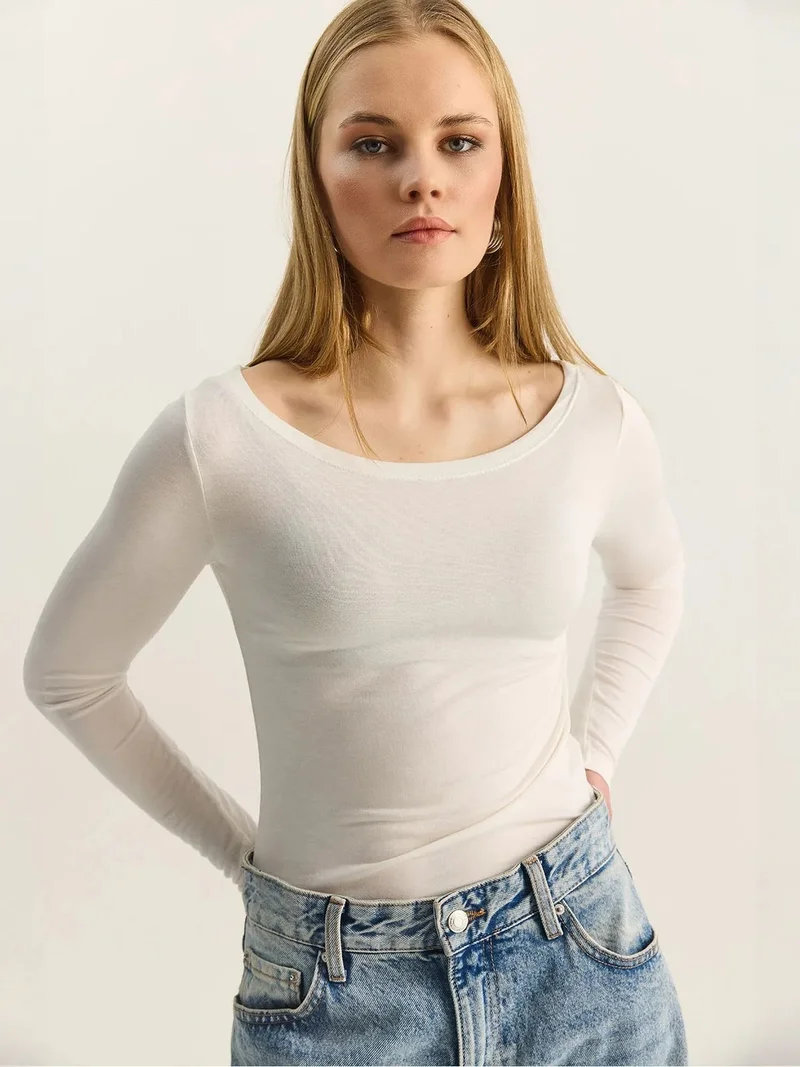 Bianco Lucci White LUCCI Crew Neck Basic Transparent Top for Women | Best Price UAE