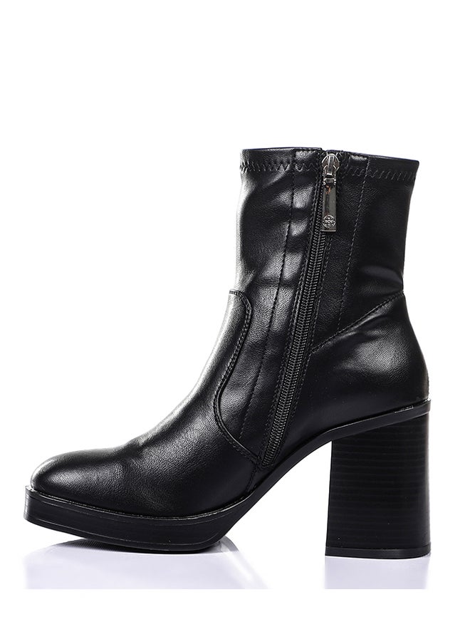 Stitching Detail Classy Leather Plain Black Mid Calf Heeled Boots - pzsku/ZD6054490EC06ED33A77CZ/45/_/1701607215/089fdcd2-a622-440b-b936-90301e255bfd