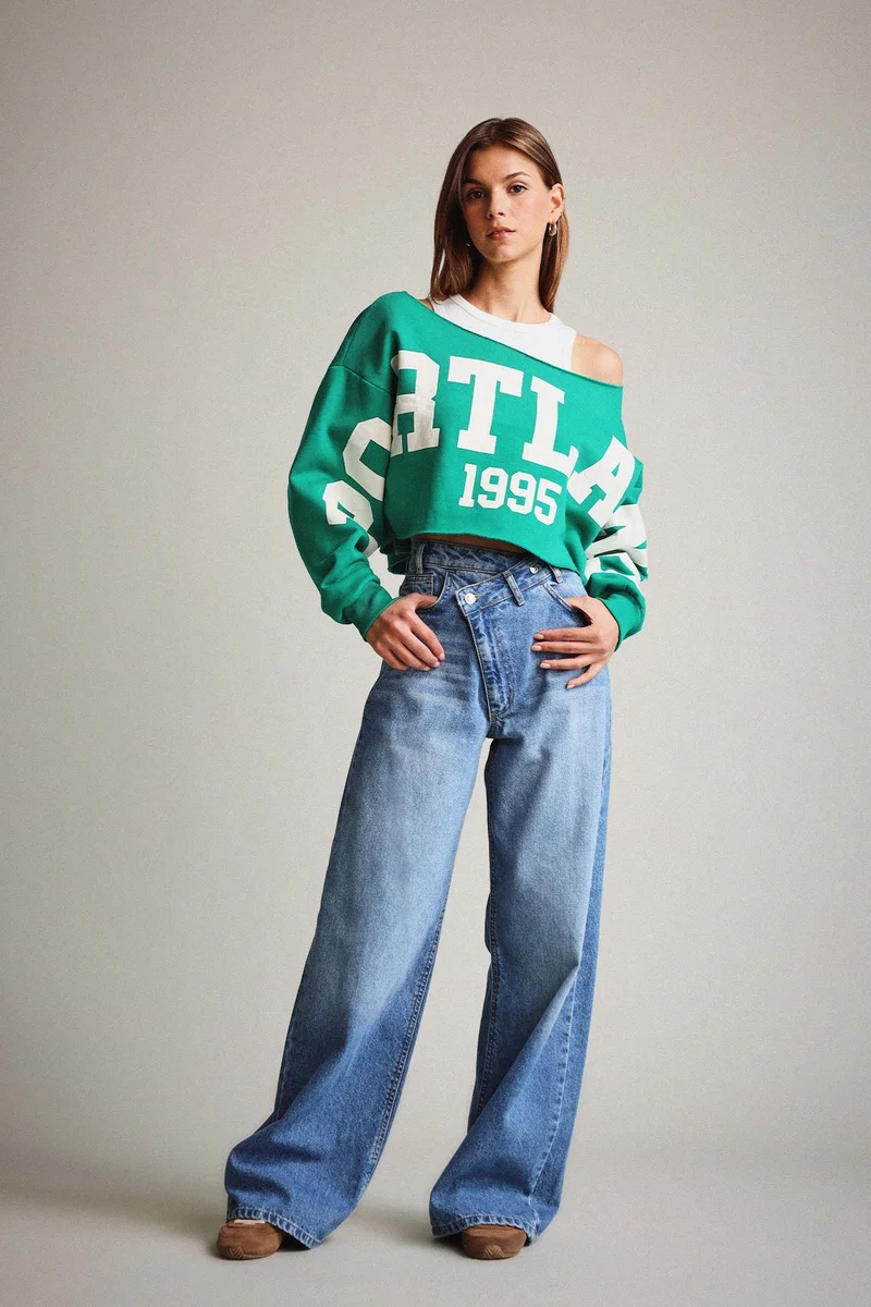 ديفاكتو Sweatshirt