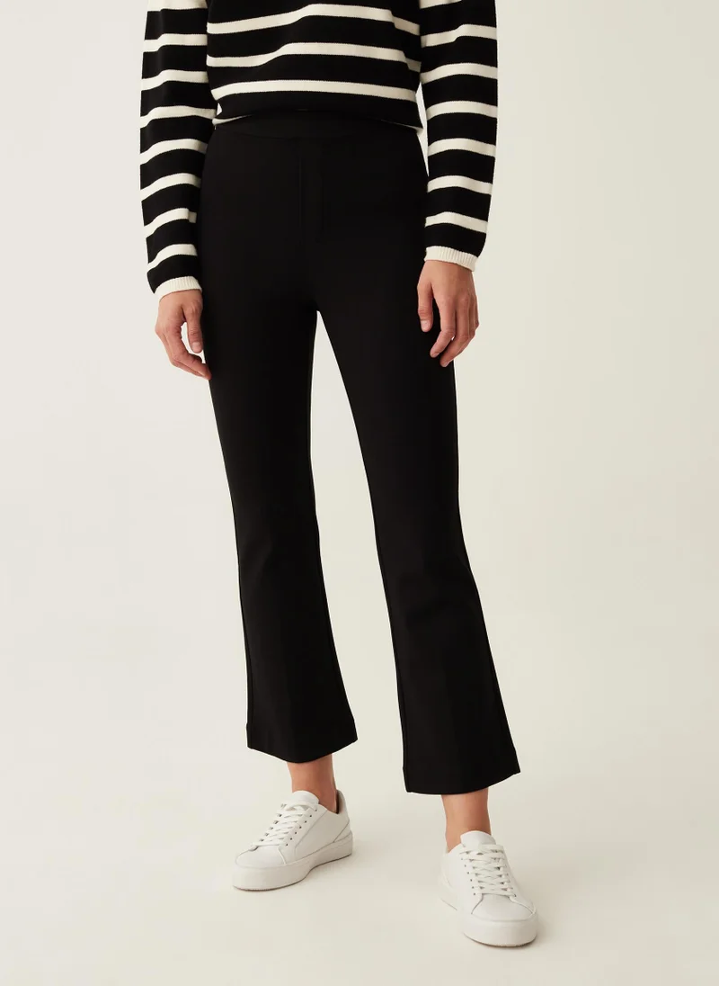 او في اس Cropped flare-fit trousers