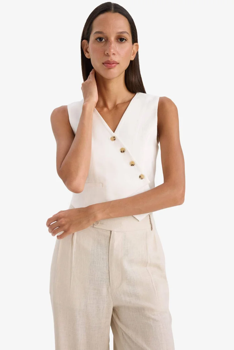 ديفاكتو Regular Fit V Neck Cross Button Tencel Blazer Vest