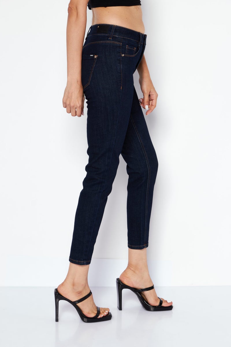 ONLY جينز دنيم ضيق للنساء، لون أزرق داكن - Image 4