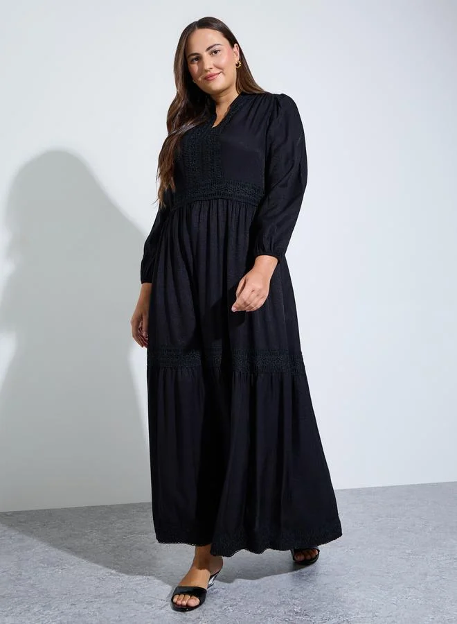Plus Size Black Lace Details A-Line Maxi Dress