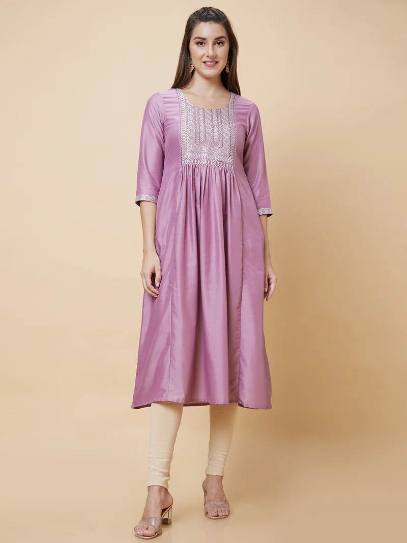 globus Women Floral Embroidered Anarkali Kurta