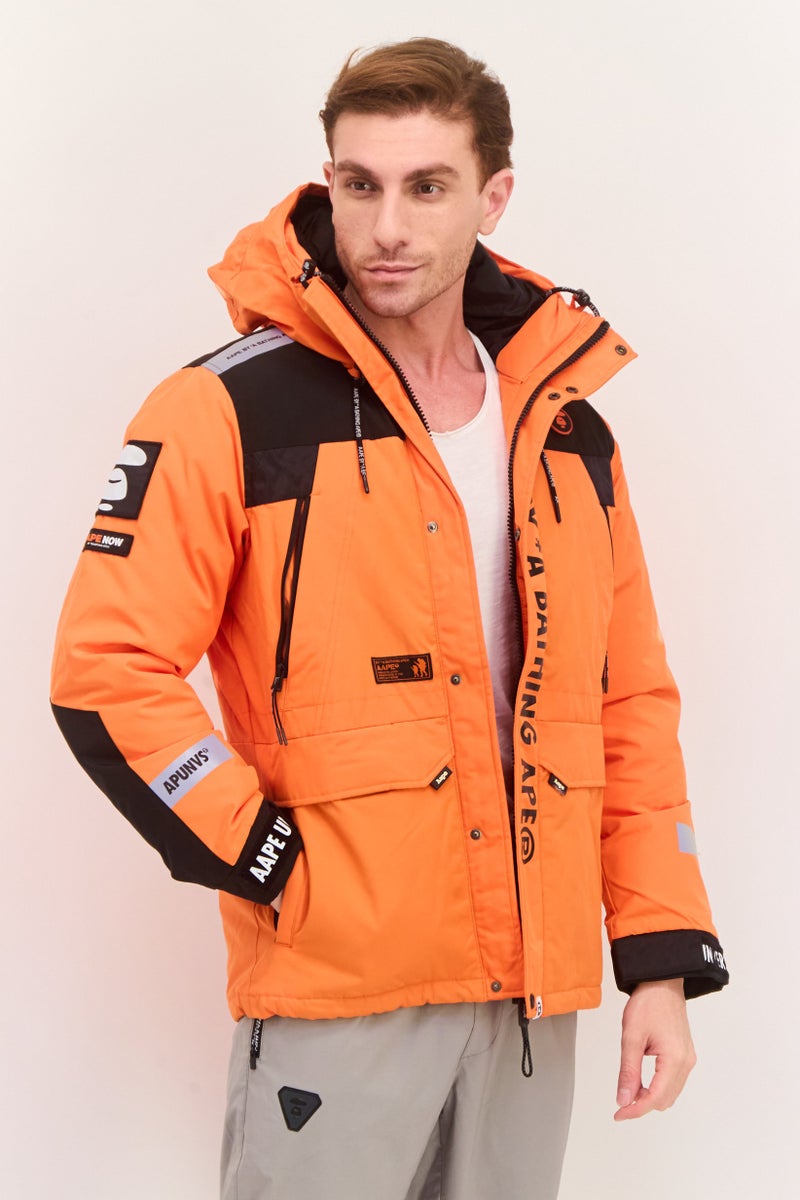 Aape By A Bathing Ape جاكيت بقلنسوة بأكمام طويلة للرجال بشعار العلامة التجارية، برتقالي - Image 1